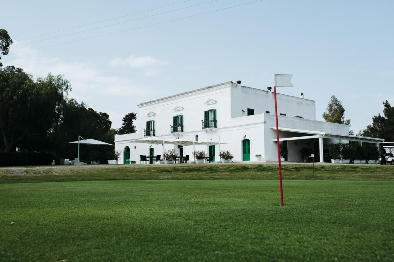 Golf Club Metaponto Hostal Exterior foto
